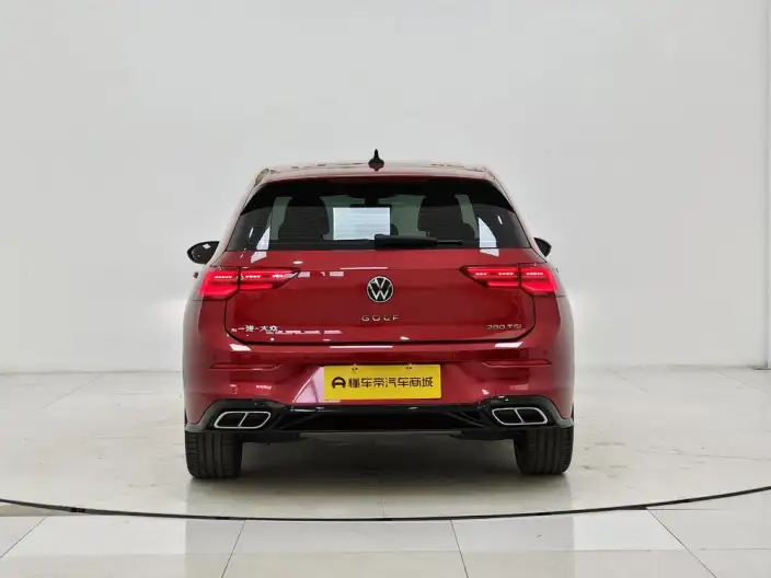 Volkswagen Golf 2023 Model 280TSI DSG R-Line Lite – фото 6