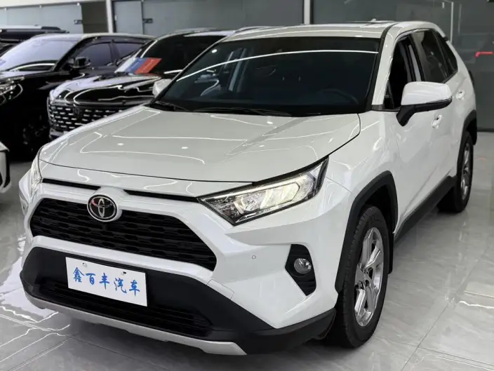 Toyota RAV4 2022 Model 2.0L CVT 2WD Fashion PLUS Edition – фото 1