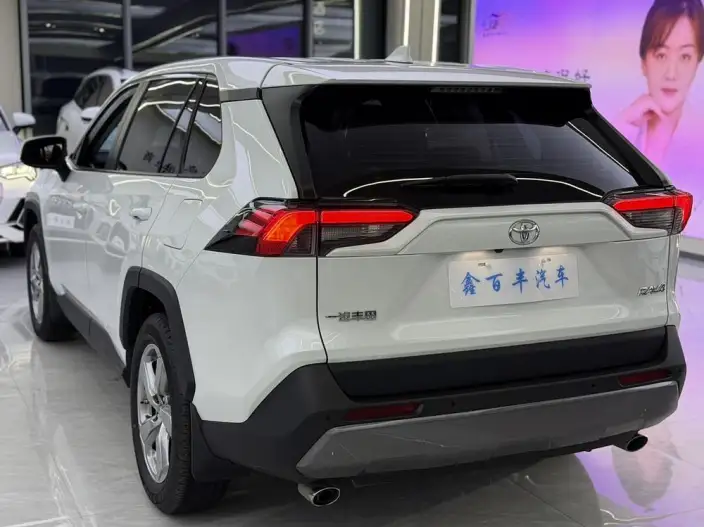 Toyota RAV4 2022 Model 2.0L CVT 2WD Fashion PLUS Edition – фото 4