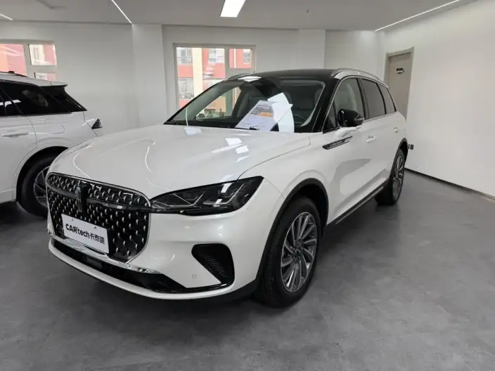 Lincoln Corsair 2023 Model 2.0T 2WD Zunya Edition
