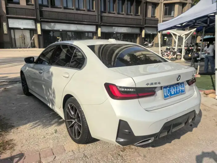 BMW 3 Series 2023 Model 320Li M Sports Set – фото 4