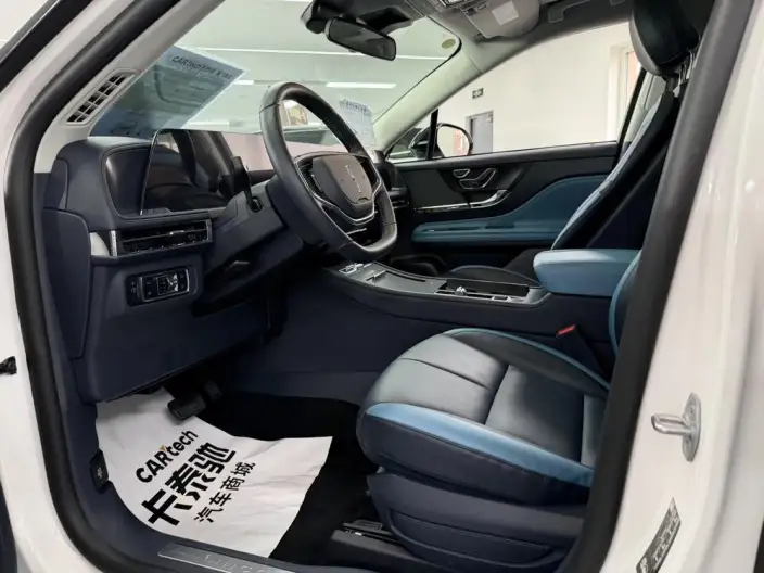 Lincoln Corsair 2024 Model 1.5T 2WD Exclusive Hybrid version – фото 9