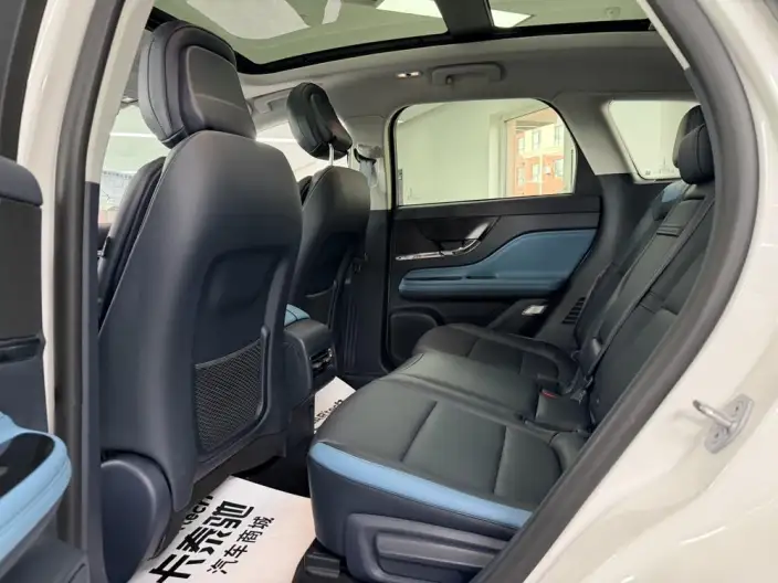 Lincoln Corsair 2024 Model 1.5T 2WD Exclusive Hybrid version – фото 10