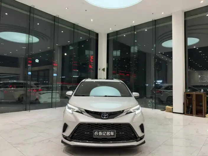 Granvia 2023 Model Intelligent Hybrid 2.5L Flagship VIP – фото 2