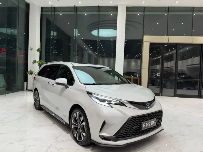Granvia 2023 Model Intelligent Hybrid 2.5L Flagship VIP – фото 3