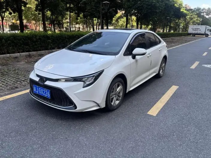 Toyota Levin 2022 Model 185T CVT Deluxe Edition