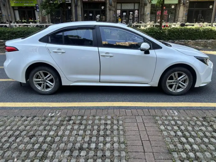 Toyota Levin 2022 Model 185T CVT Deluxe Edition – фото 8