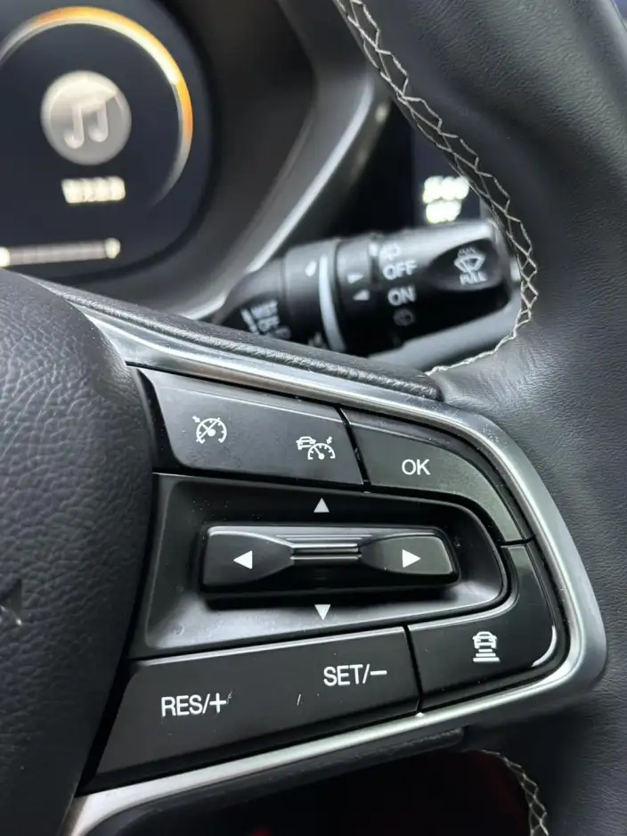 GAC Trumpchi GS4 2022 Model 270T Automatic Zhixing Technology Edition ( L Class Edition ) – фото 6