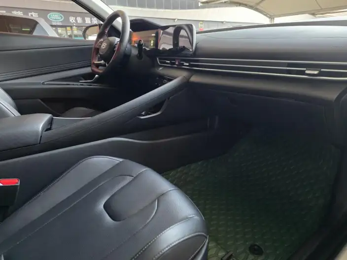 Hyundai Ioniq 2022 Model 1.5L CVT LUX Premium Edition – фото 7