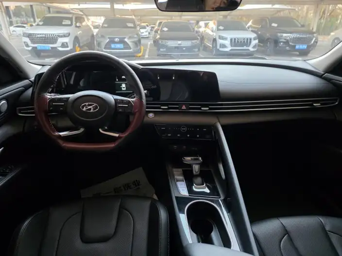 Hyundai Ioniq 2022 Model 1.5L CVT LUX Premium Edition – фото 9