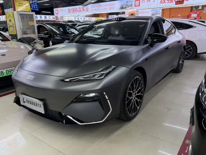 Geely Galaxy E8 2025 Model 620km 4WD Galaxy LiDAR Edition