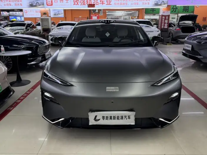 Geely Galaxy E8 2025 Model 620km 4WD Galaxy LiDAR Edition