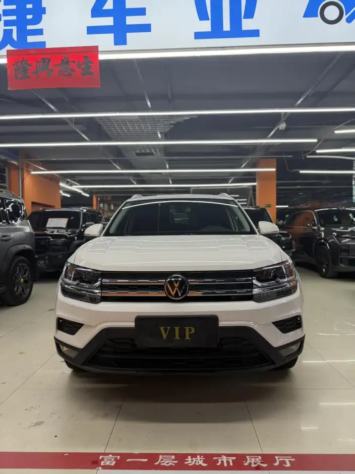 Volkswagen Tharu 2022 Model 280TSI 2WD Deluxe Edition – фото 2