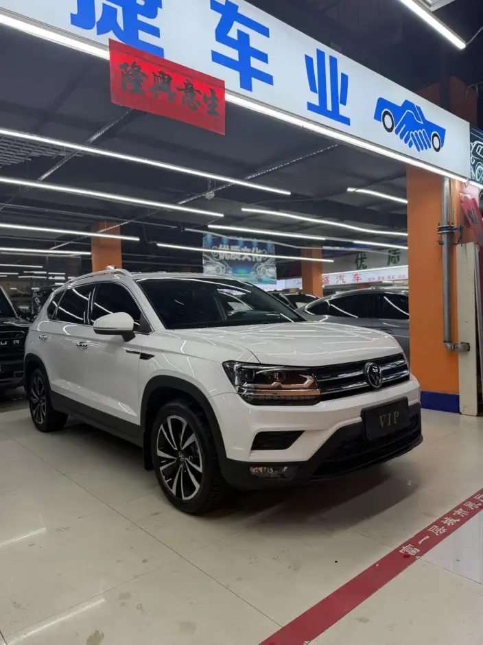 Volkswagen Tharu 2022 Model 280TSI 2WD Deluxe Edition – фото 3