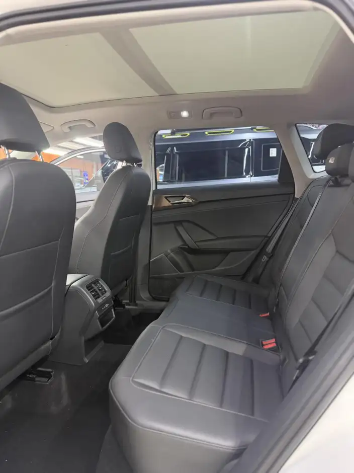 Volkswagen Tharu 2022 Model 280TSI 2WD Deluxe Edition – фото 10