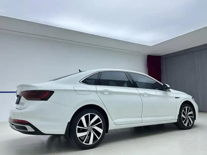 Volkswagen Sagitar 2023 Model 280TSI DSG Beyond Edition Lite – фото 6
