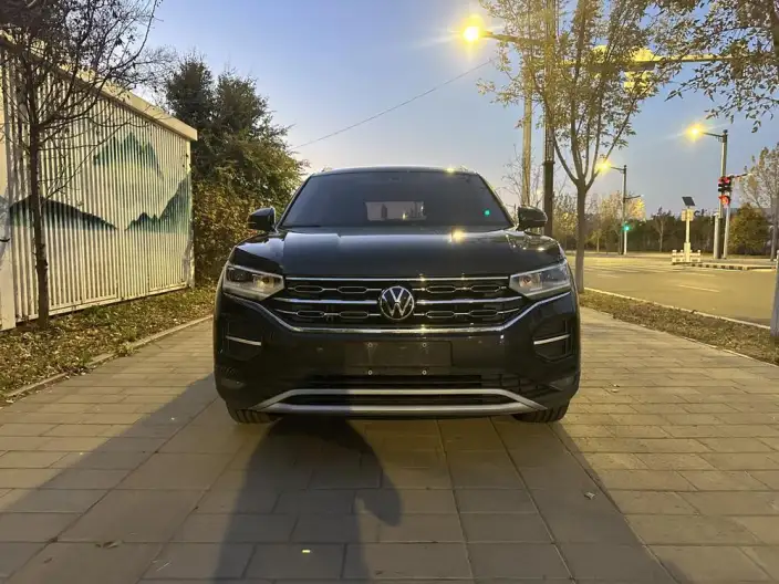 Volkswagen Tayron 2022 Model 280TSI 2WD Luxury Zhilian Edition – фото 2