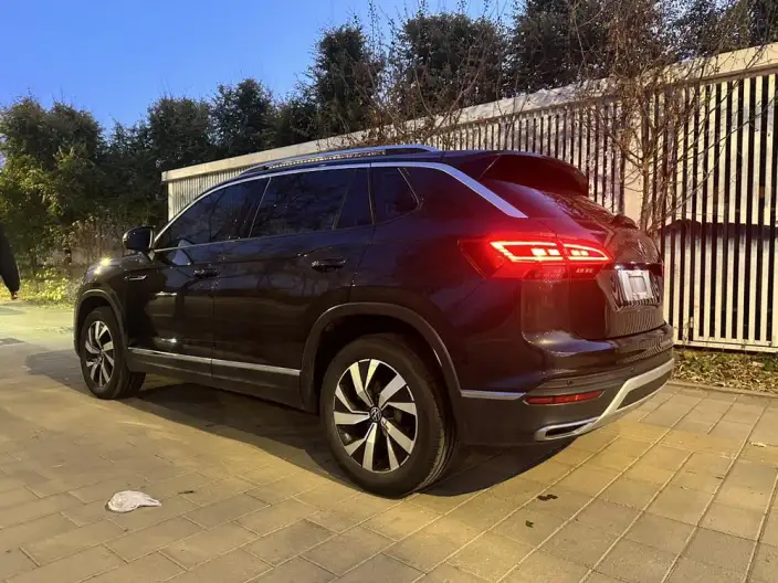 Volkswagen Tayron 2022 Model 280TSI 2WD Luxury Zhilian Edition – фото 4
