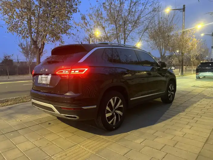 Volkswagen Tayron 2022 Model 280TSI 2WD Luxury Zhilian Edition – фото 6