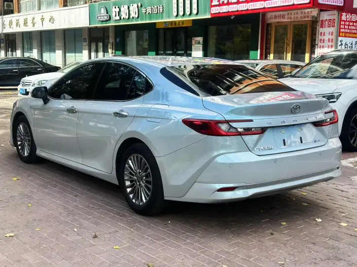 Toyota Camry 2024 Model Hybrid 2.0HGVP Deluxe Edition