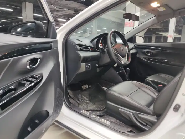 Toyota YARIS L Vios 2022 Model Zhixuan X 1.5L CVT Luxury PLUS Edition – фото 9