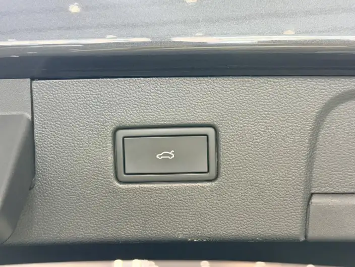 Volkswagen Tayron 2022 Model 280TSI 2WD Luxury Zhilian Edition – фото 10