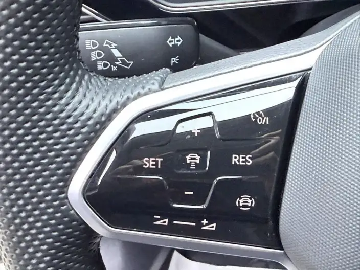 Volkswagen Passat 2023 Model Facelift 280TSI Starry sky Elite Edition – фото 8