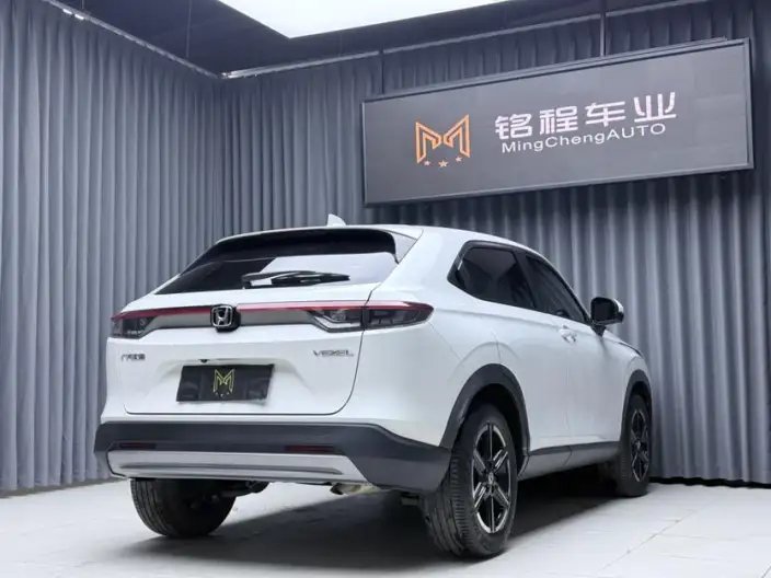 Honda Vezel 2023 Model 1.5L CVT Technology Edition – фото 6