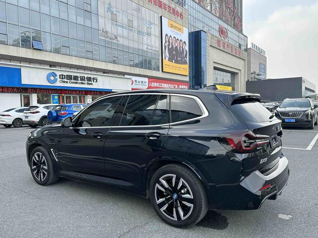 BMW iX3 2023 Advantage – фото 4