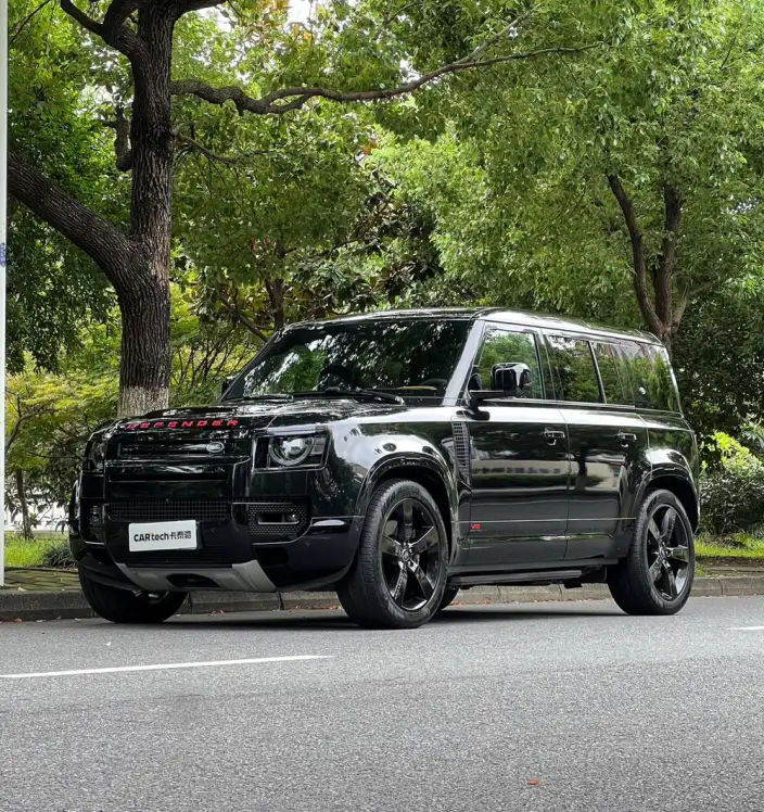 Land Rover Defender 2024 Model 110 5.0T V8