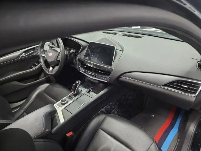Cadillac CT5 2022 Model 28T Noble Model – фото 8