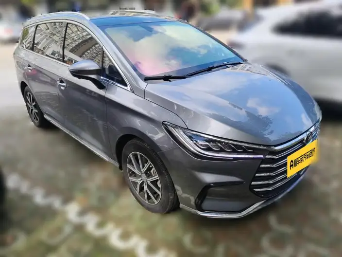 BYD Song MAX DM 2022 Model DM-i 105KM Flagship Model