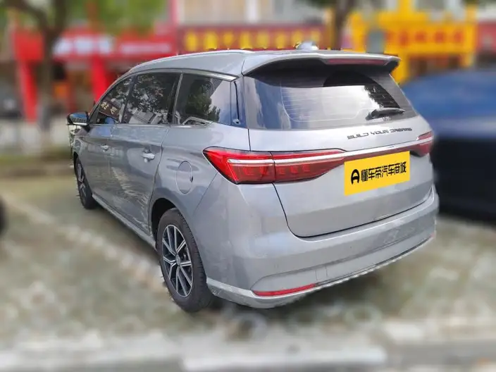 BYD Song MAX DM 2022 Model DM-i 105KM Flagship Model