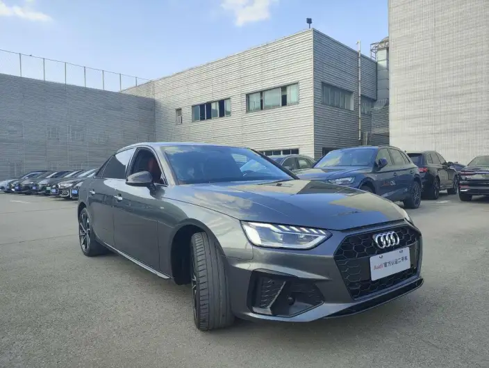 Audi A4 L 2023 Model 40 TFSI Luxury Dynamic Model