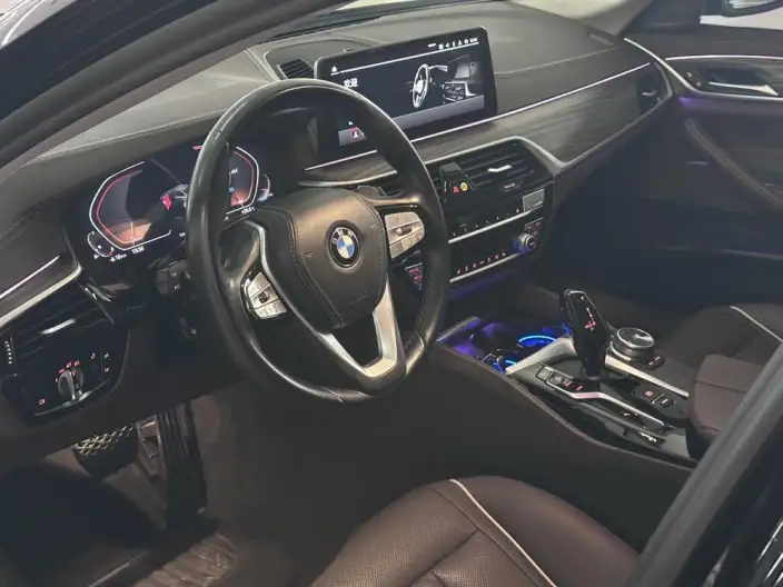 BMW 5 Series 2022 Model Facelift II 530Li Leading Model Luxury Set – фото 8