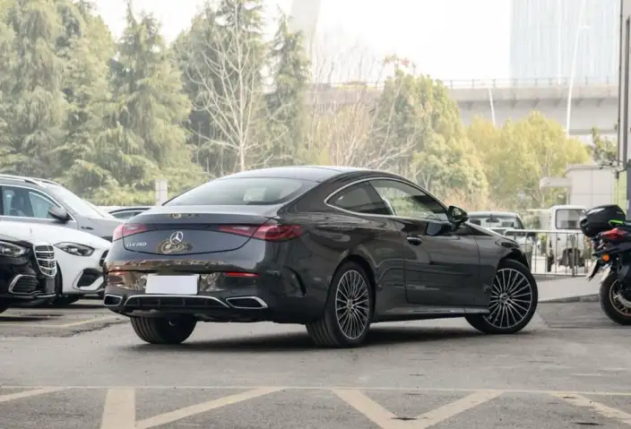Mercedes-Benz CLE-Class 2024 Model CLE 260 Coupe – фото 6