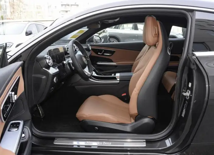 Mercedes-Benz CLE-Class 2024 Model CLE 260 Coupe – фото 8