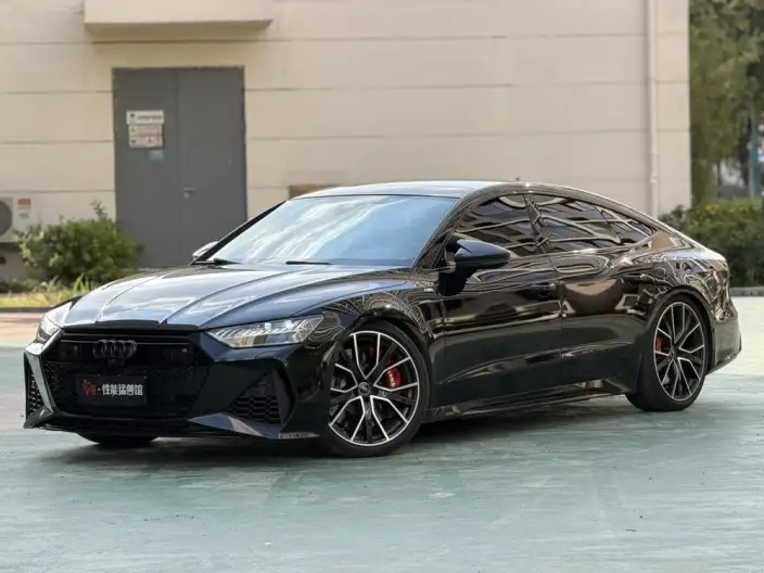 Audi A7 2022 Model 55 TFSI quattro Exclusive Model – фото 1