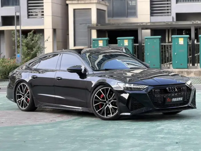 Audi A7 2022 Model 55 TFSI quattro Exclusive Model – фото 3