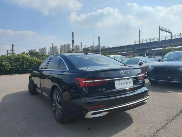 Audi A6L 2023 Model Facelift 40 TFSI Luxury Dynamic Model