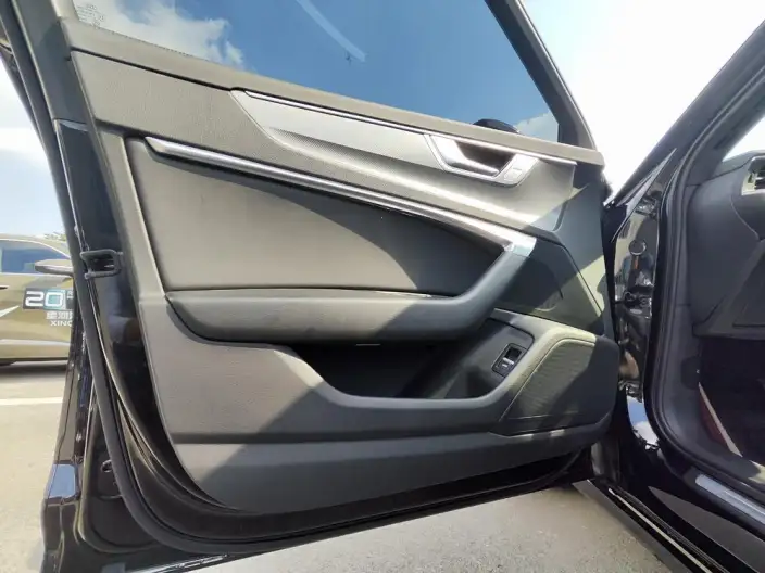 Audi A6L 2023 Model Facelift 40 TFSI Luxury Dynamic Model – фото 10