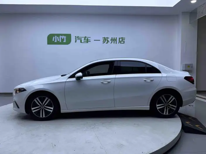Mercedes-Benz A-class 2022 Model A 180 L – фото 4