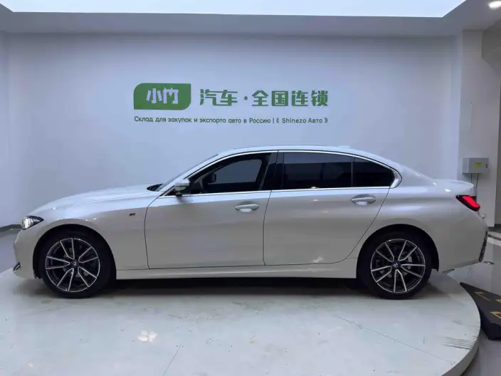 BMW 3 Series 2023 Model 320Li M Sports Set – фото 4