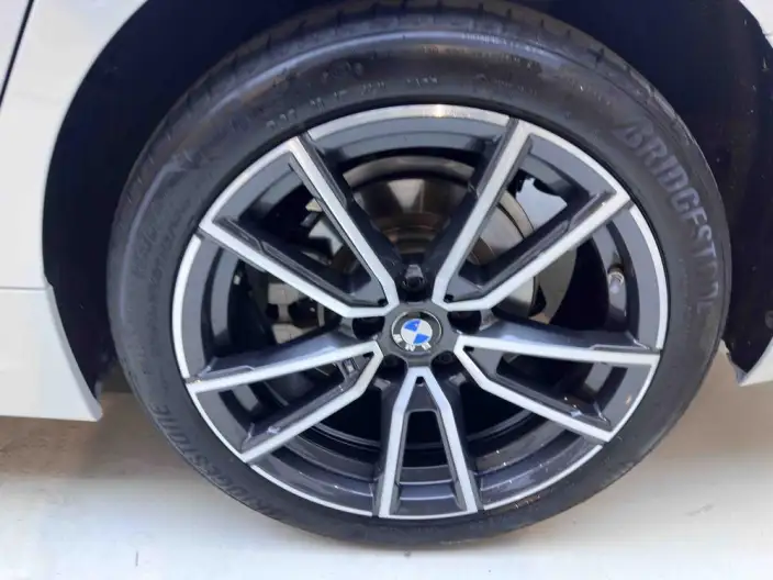 BMW 3 Series 2023 Model 320Li M Sports Set – фото 8