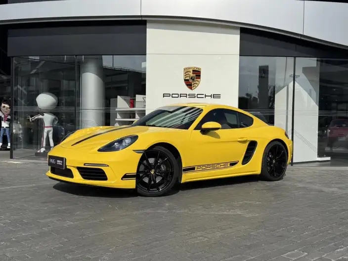 Porsche 718 2023 Model Cayman 2.0T