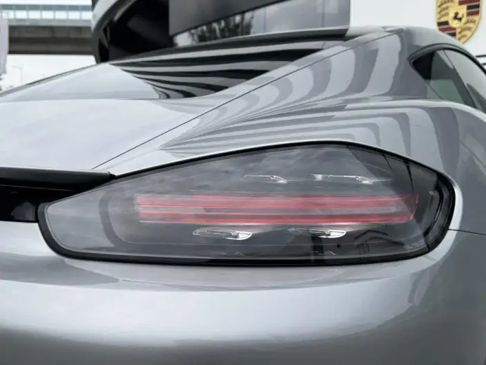 Porsche 718 2023 Model Cayman Style Edition 2.0T – фото 8