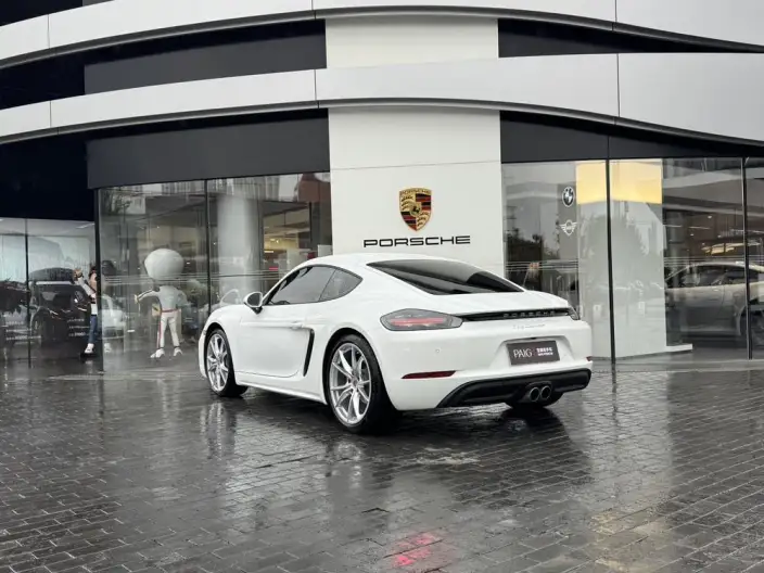 Porsche 718 2023 Model Cayman 2.0T – фото 5