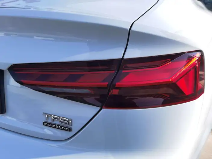 Audi A5 2023 Model Sportback 40 TFSI quattro Luxury Dynamic Model – фото 9