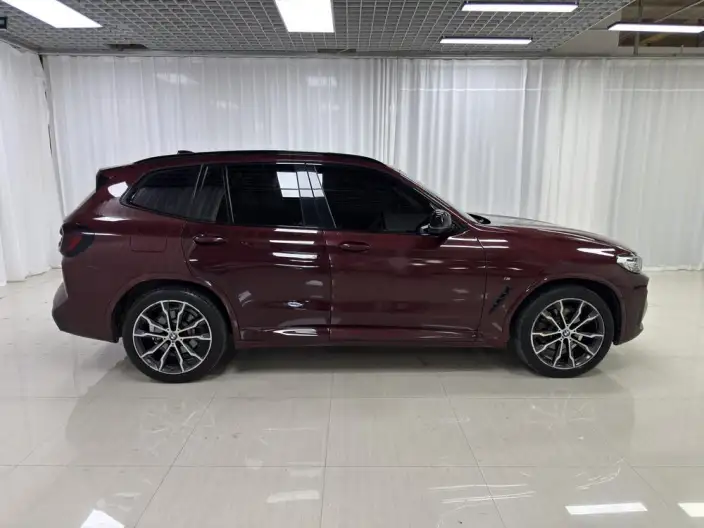 BMW X3 2022 Model xDrive30i Leading Model M Night Set – фото 8