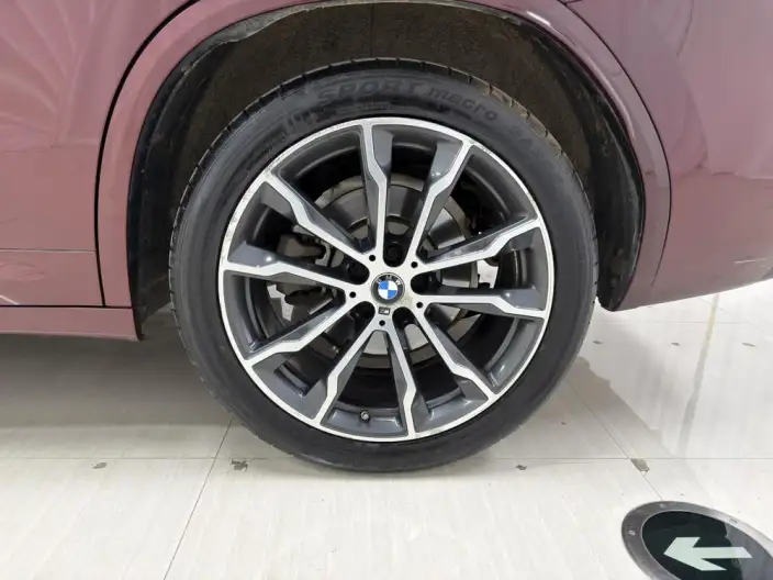 BMW X3 2022 Model xDrive30i Leading Model M Night Set – фото 9